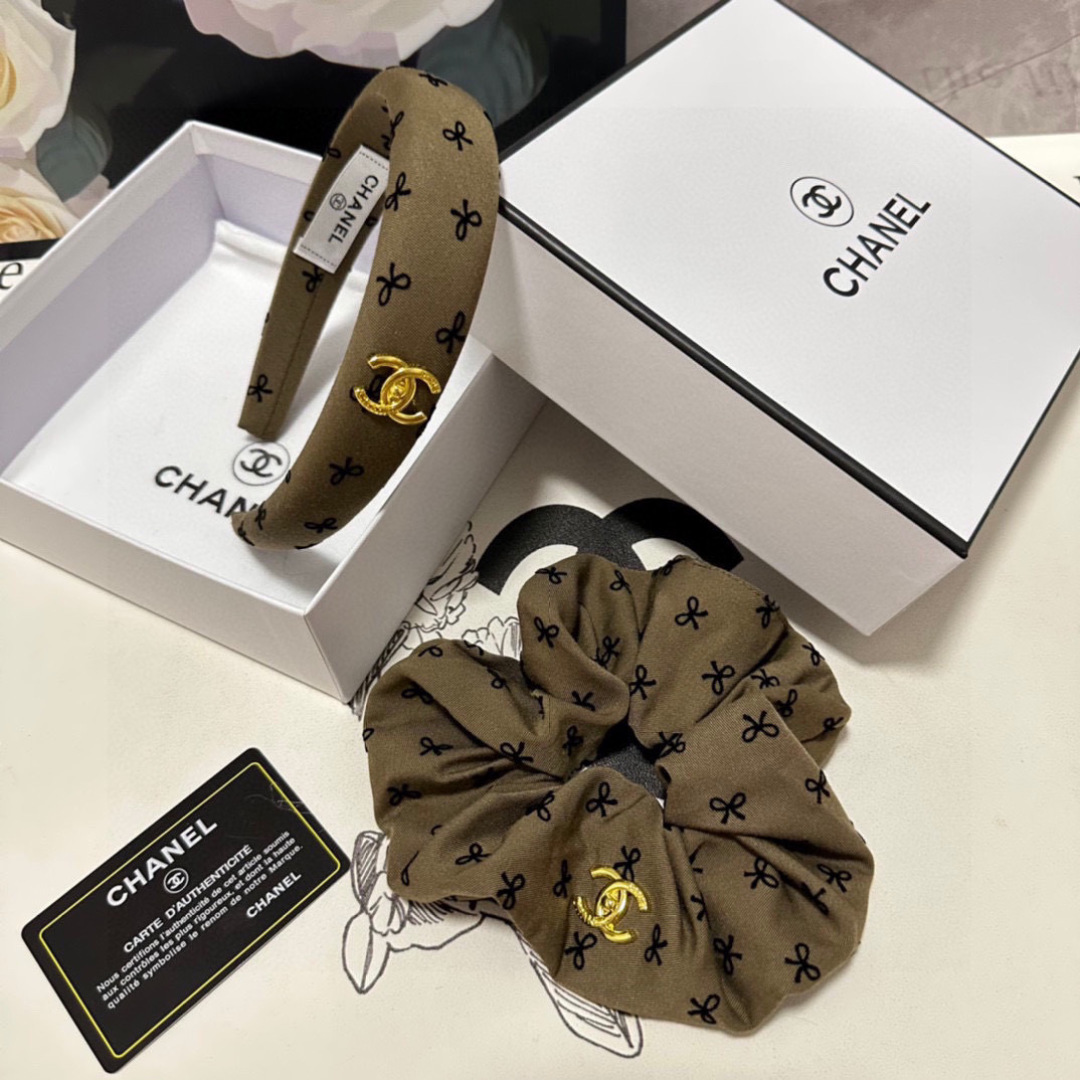 （两件套）配专柜包装 Chanel（香奈儿）最新爆款来啦✨💫小香风两件套发箍➕发圈优雅的girl值得入手