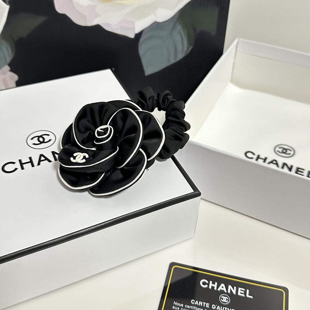 （单个）配专柜包装 CHANEL（香奈儿）最新山茶花爆款来啦✨💫中古vintage复古五金发圈优雅的gi