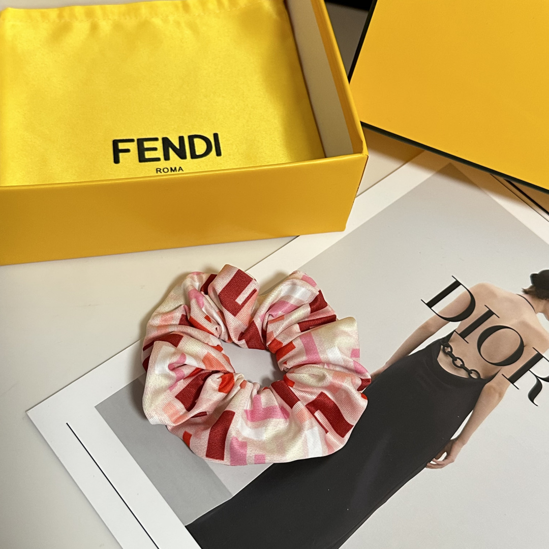配专柜包装Fendi（芬迪）最新FF发圈小仙女快入手特殊材质 不嘞头可盐可甜～