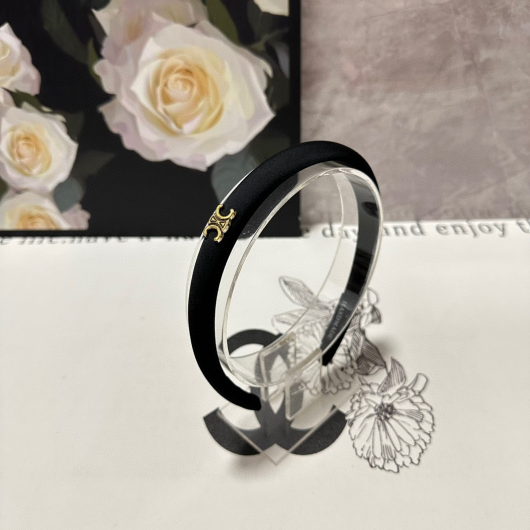 配专柜包装Celine（赛琳）最新高奢发箍小仙女入手特殊材质 不嘞头可盐可甜～