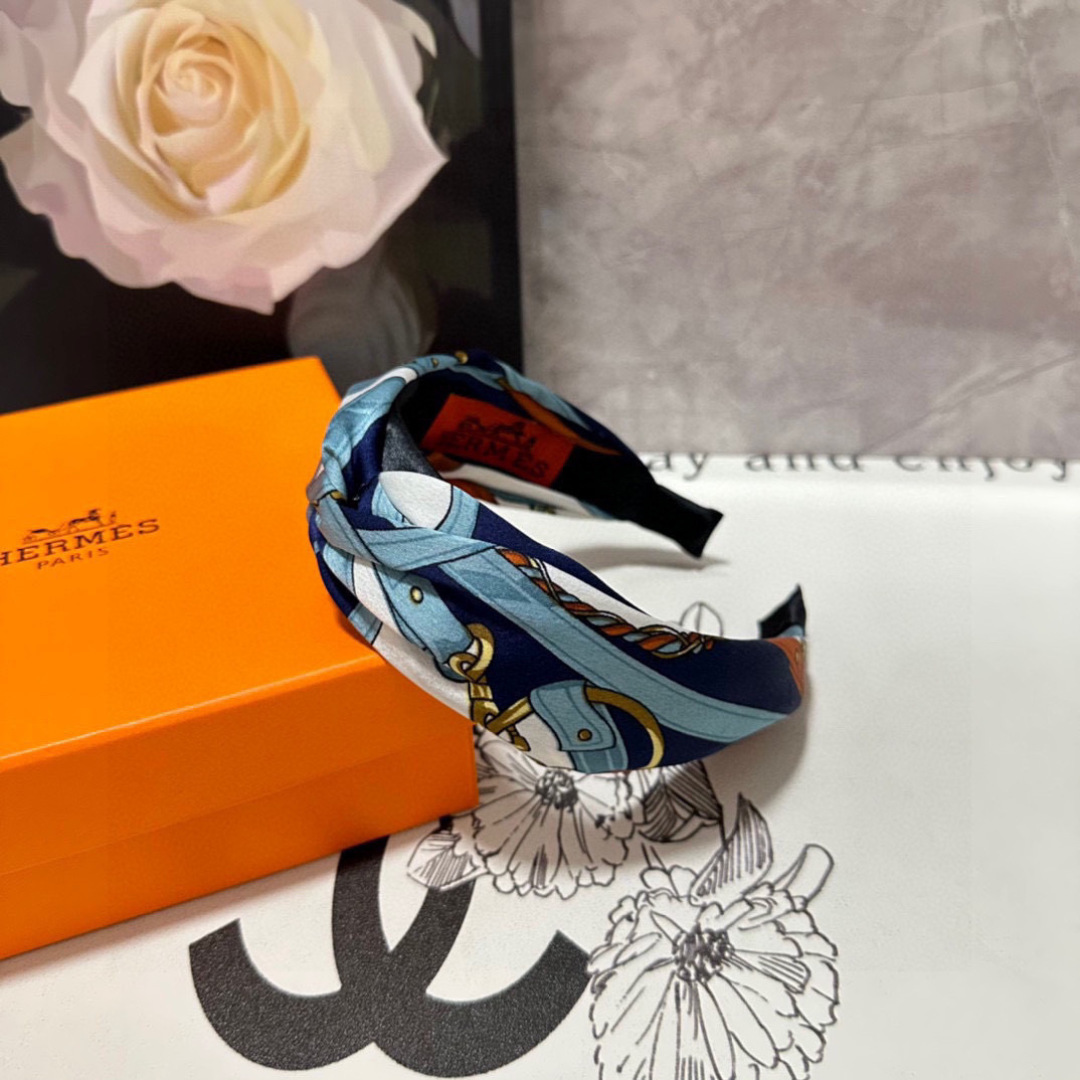 配专柜包装Hermes （爱马仕）最新发箍小仙女快入手特殊材质 不嘞头可盐可甜～