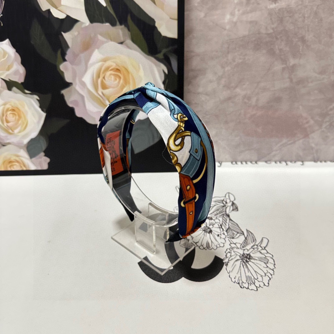 配专柜包装Hermes （爱马仕）最新发箍小仙女快入手特殊材质 不嘞头可盐可甜～