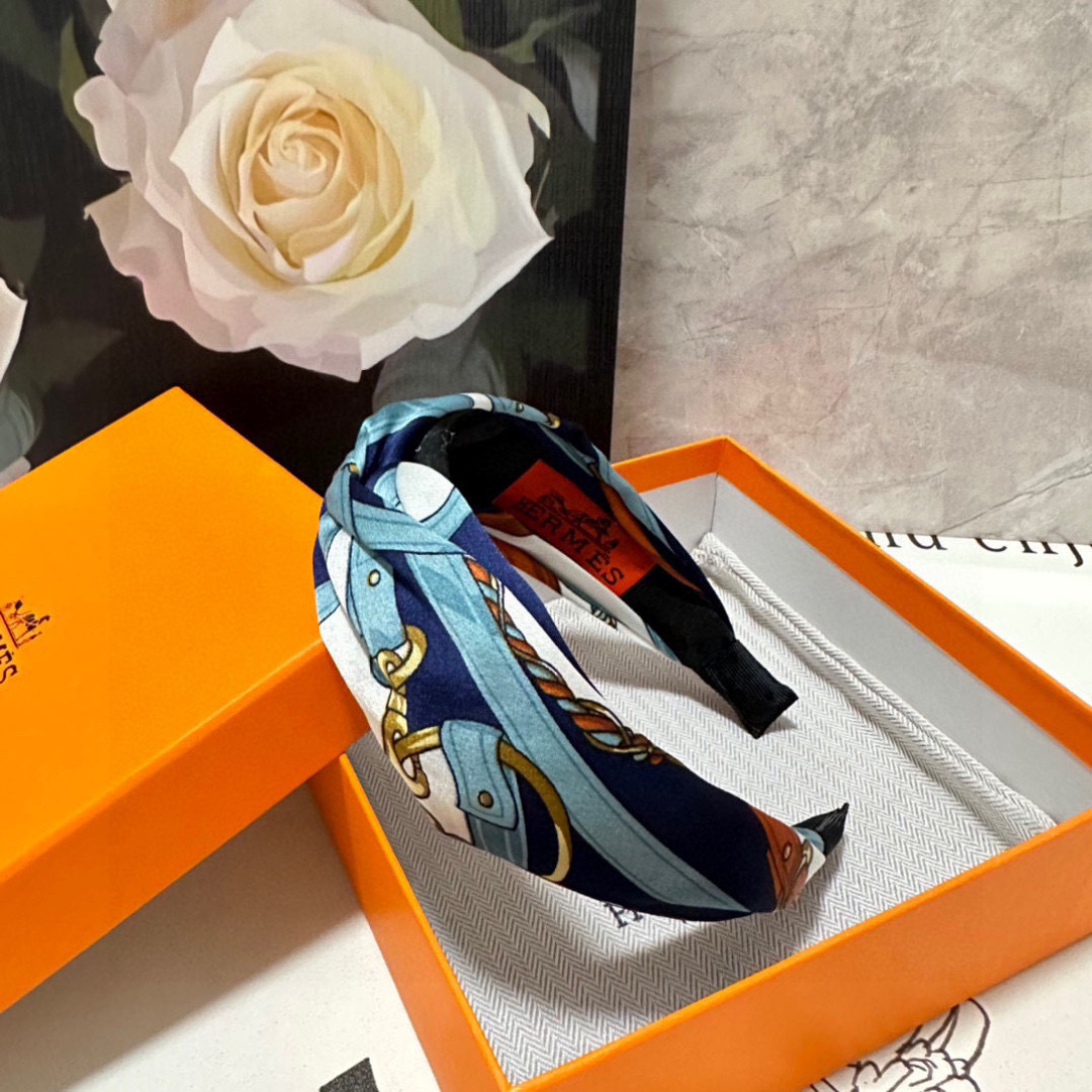 配专柜包装Hermes （爱马仕）最新发箍小仙女快入手特殊材质 不嘞头可盐可甜～