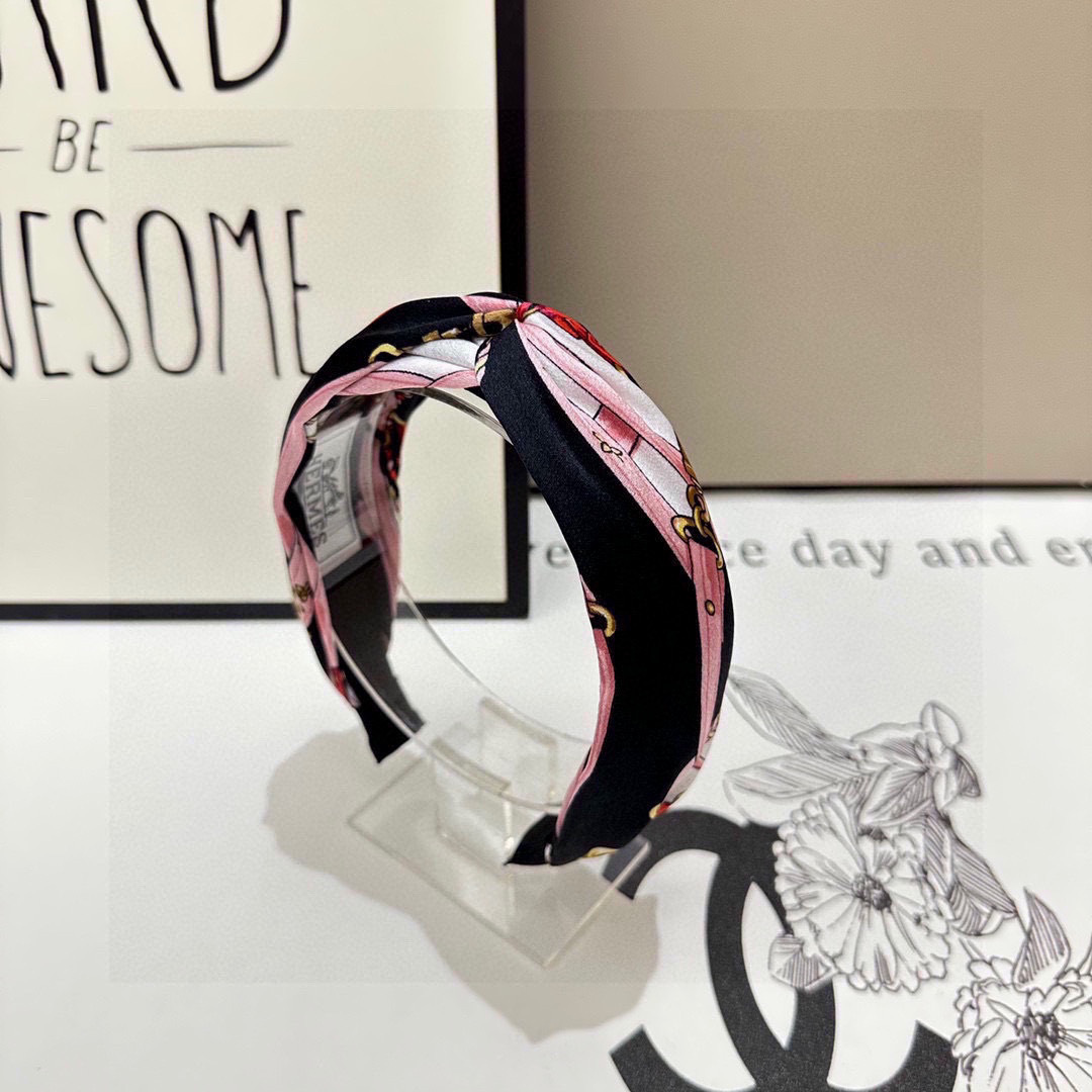 配专柜包装Hermes （爱马仕）最新发箍小仙女快入手特殊材质 不嘞头可盐可甜～