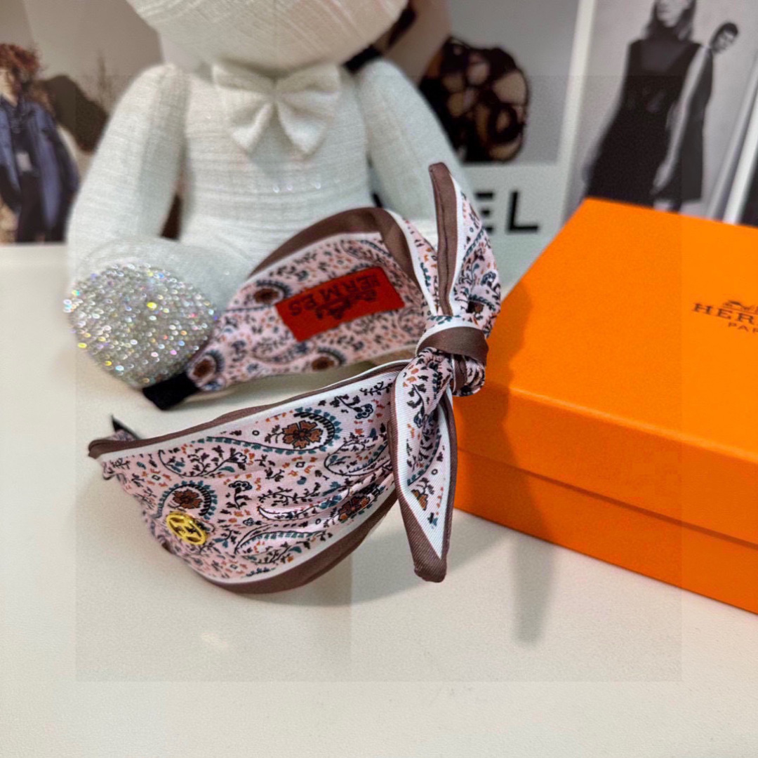 配专柜包装HERMÈS （爱马仕）最新发箍#信我！人手必备的单品 这件必须买洋气神仙颜值💕💫小仙女要收了