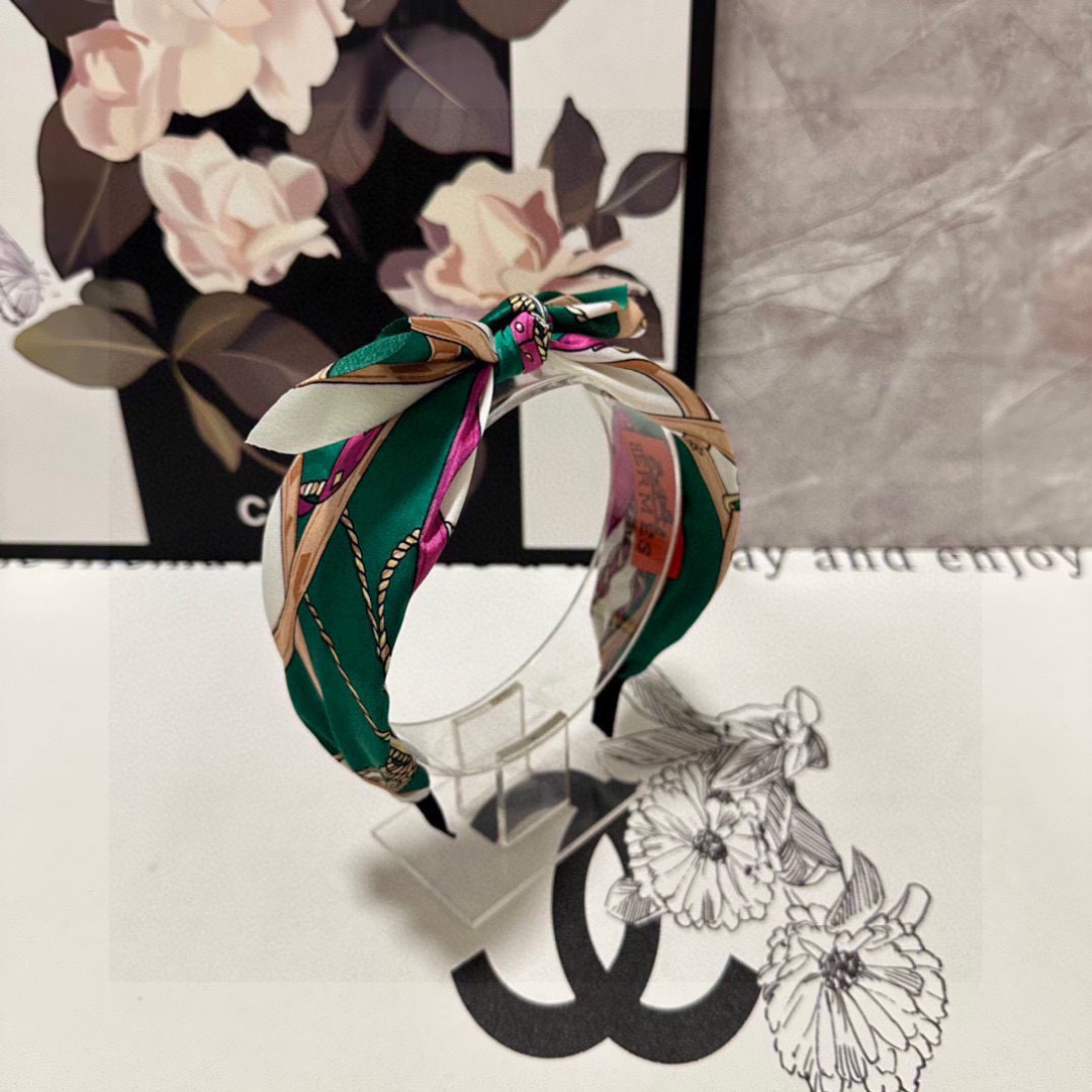 配专柜包装Hermes （爱马仕）最新发箍小仙女快入手特殊材质 不嘞头可盐可甜～