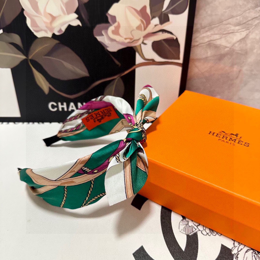 配专柜包装Hermes （爱马仕）最新发箍小仙女快入手特殊材质 不嘞头可盐可甜～
