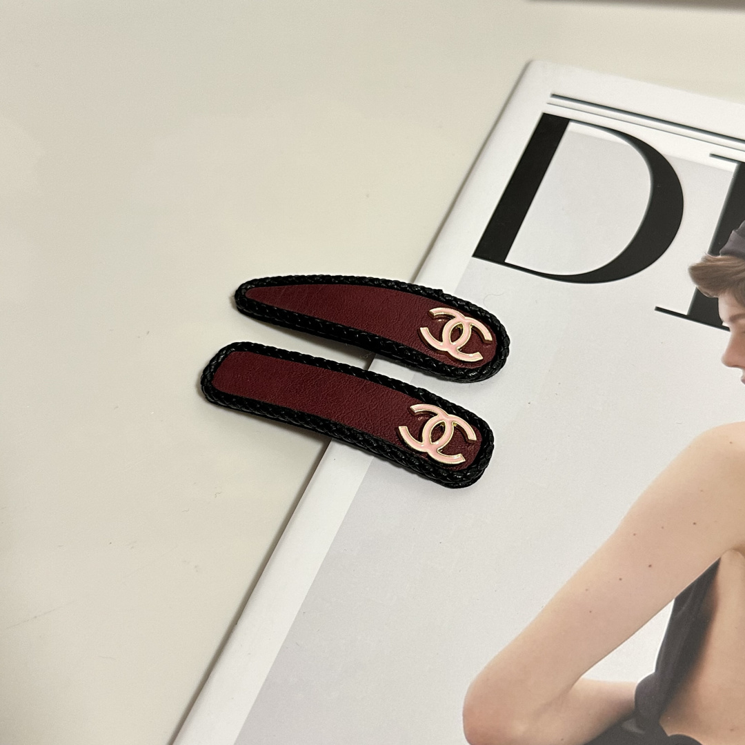 （一对）配全套包装Chanel（香奈儿）今年最好卖的新款Vintage中古复古发夹超仙的一对 时髦精 随