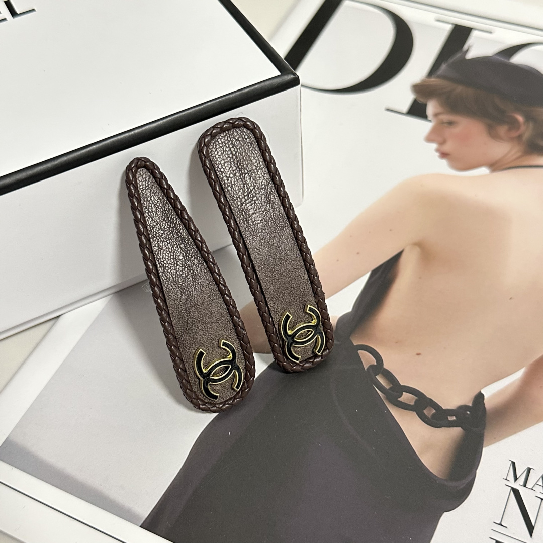 （一对）配全套包装Chanel（香奈儿）今年最好卖的新款Vintage中古复古发夹超仙的一对 时髦精 随