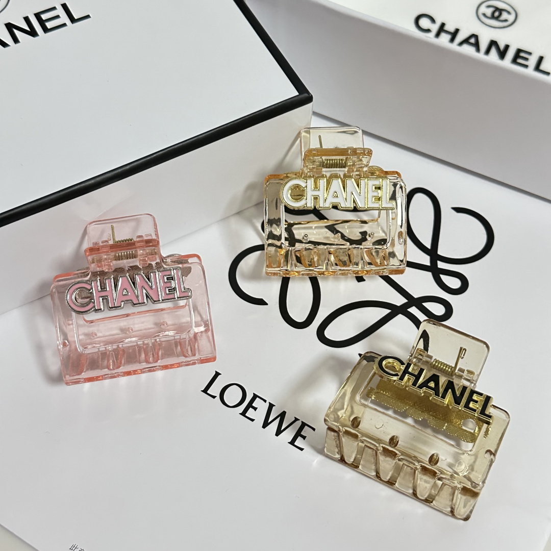 （单个）配专柜包装 Chanel（香奈儿）最新爆款来啦✨💫中古vintage复古抓夹优雅的girl值得入