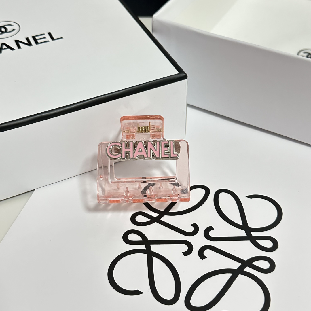 （单个）配专柜包装 Chanel（香奈儿）最新爆款来啦✨💫中古vintage复古抓夹优雅的girl值得入