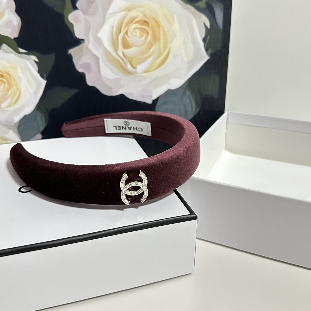 配专柜包装Chanel（香奈儿）最新丝绒发箍小仙女快入手特殊材质 不嘞头可盐可甜～