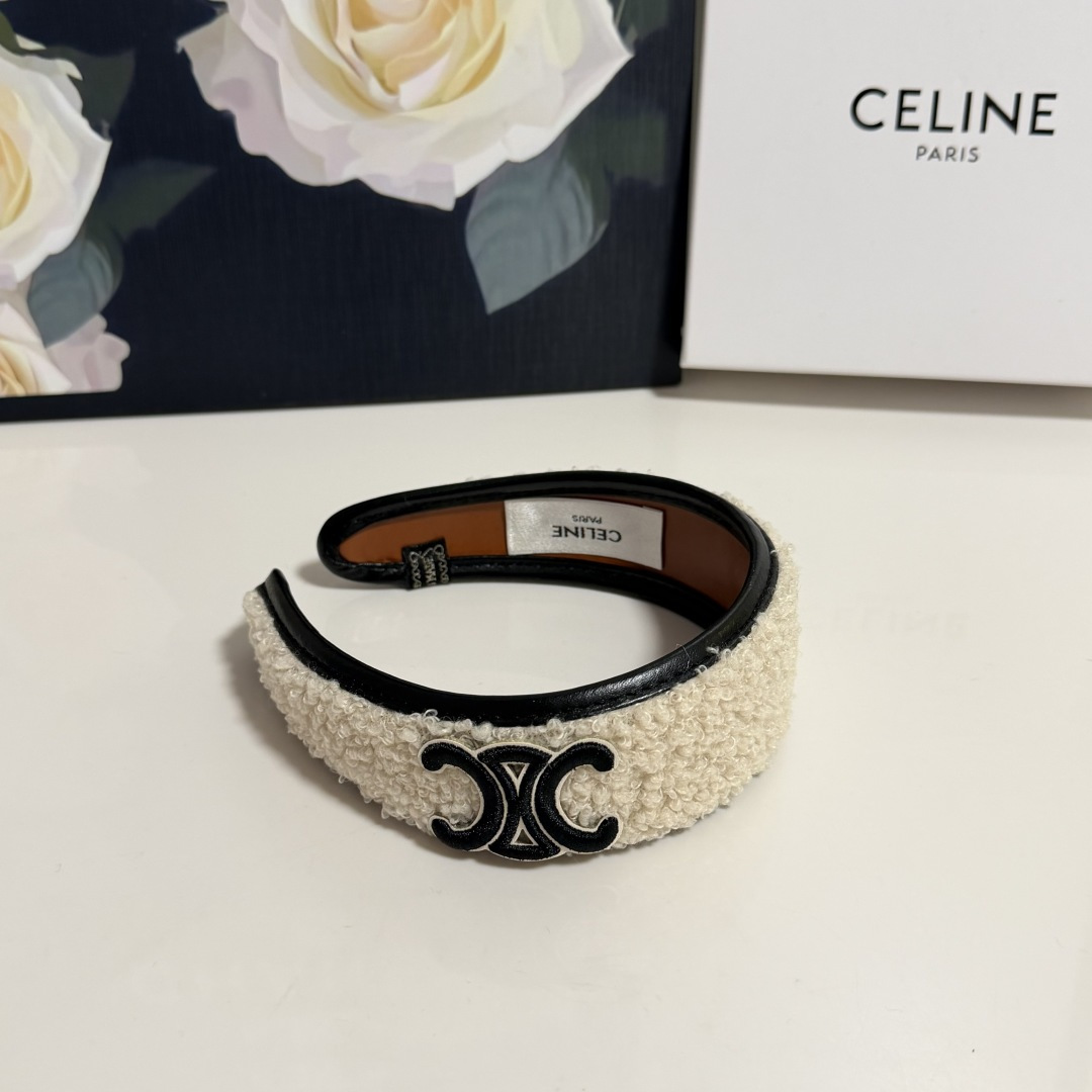 配专柜包装Celine（赛琳）最新发箍小仙女快入手特殊材质 不嘞头可盐可甜～