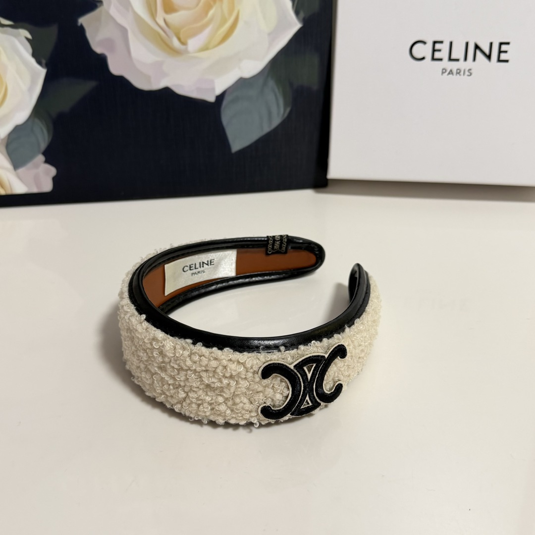 配专柜包装Celine（赛琳）最新发箍小仙女快入手特殊材质 不嘞头可盐可甜～