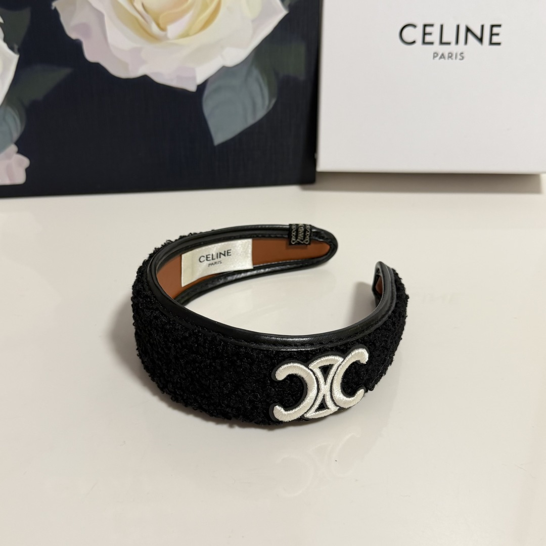 配专柜包装Celine（赛琳）最新发箍小仙女快入手特殊材质 不嘞头可盐可甜～