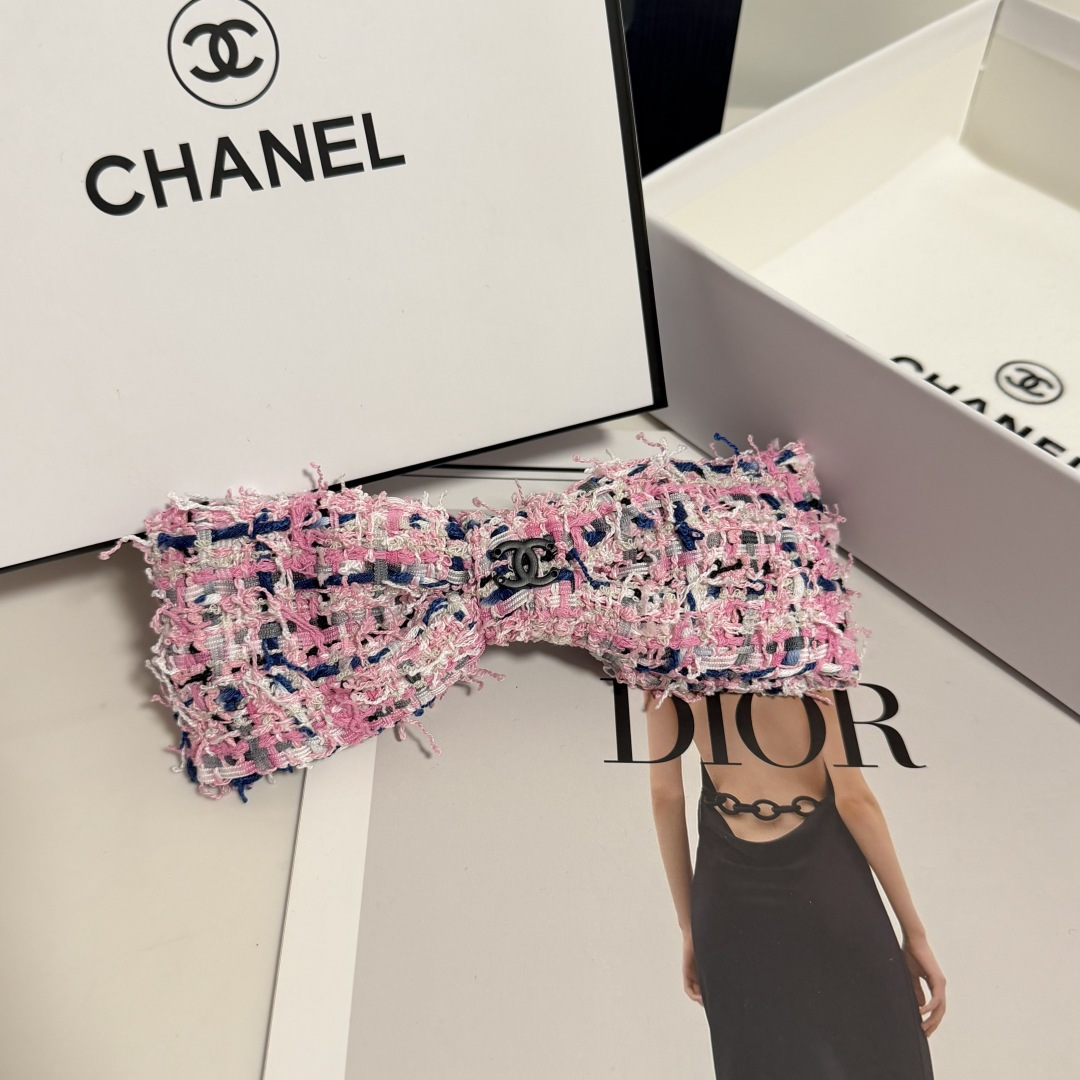 配专柜包装Chanel（香奈儿）最新蝴蝶结发夹#信我！人手必备的单品 这件必须买洋气神仙颜值💕💫小仙女要