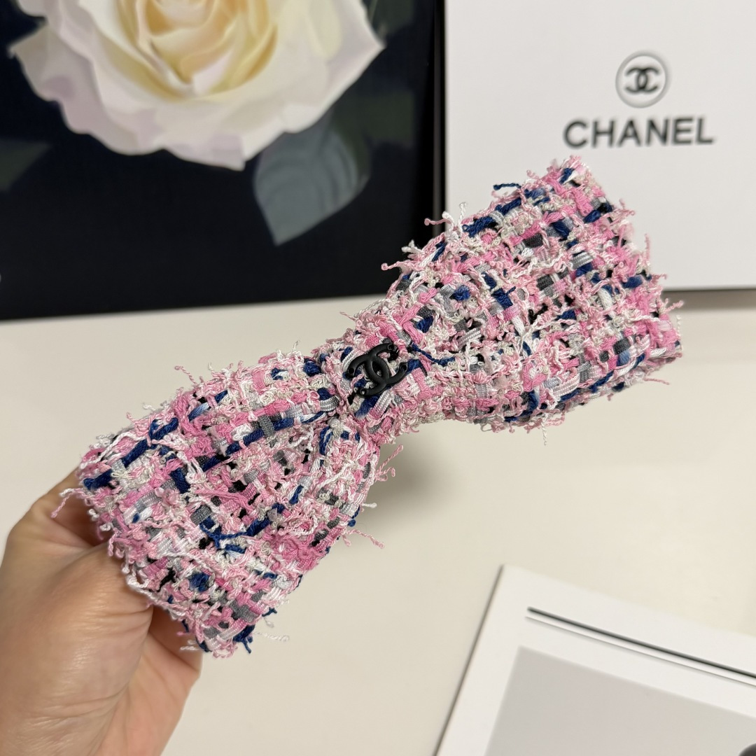 配专柜包装Chanel（香奈儿）最新蝴蝶结发夹#信我！人手必备的单品 这件必须买洋气神仙颜值💕💫小仙女要