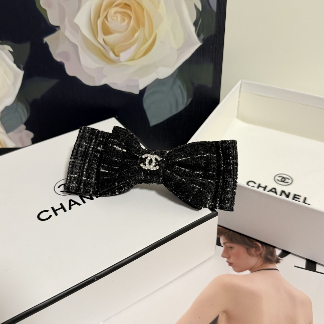配专柜包装Chanel（香奈儿）最新蝴蝶结发夹#信我！人手必备的单品 这件必须买洋气神仙颜值💕💫小仙女要