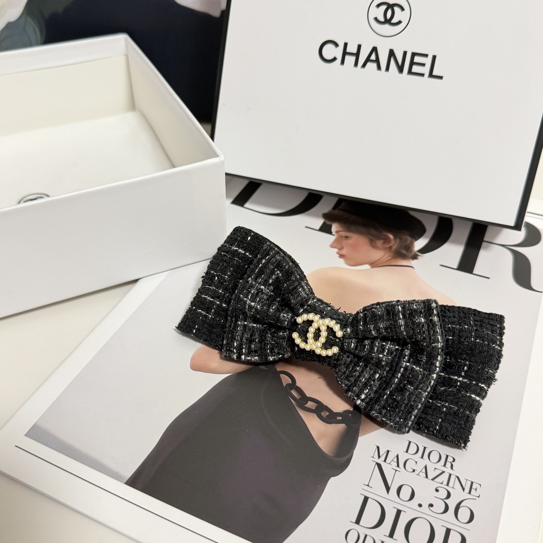 配专柜包装Chanel（香奈儿）最新蝴蝶结发夹#信我！人手必备的单品 这件必须买洋气神仙颜值💕💫小仙女要
