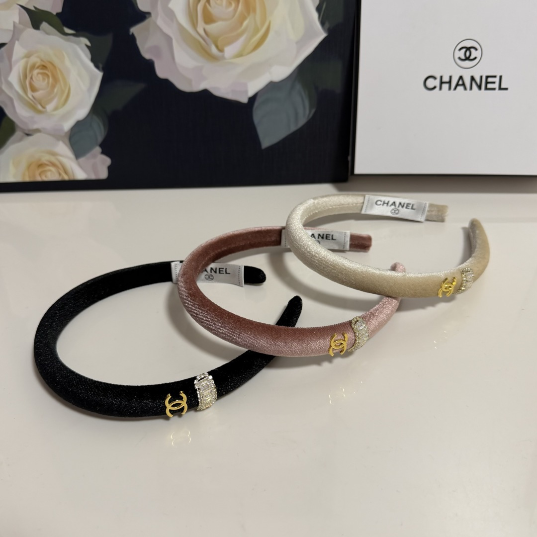 配专柜包装Chanel（香奈儿）最新发箍小仙女快入手特殊材质 不嘞头可盐可甜～