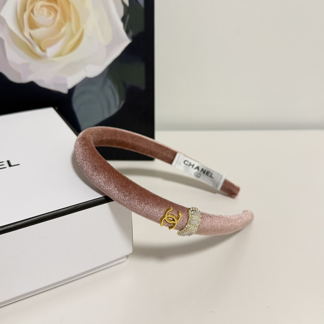 配专柜包装Chanel（香奈儿）最新发箍小仙女快入手特殊材质 不嘞头可盐可甜～