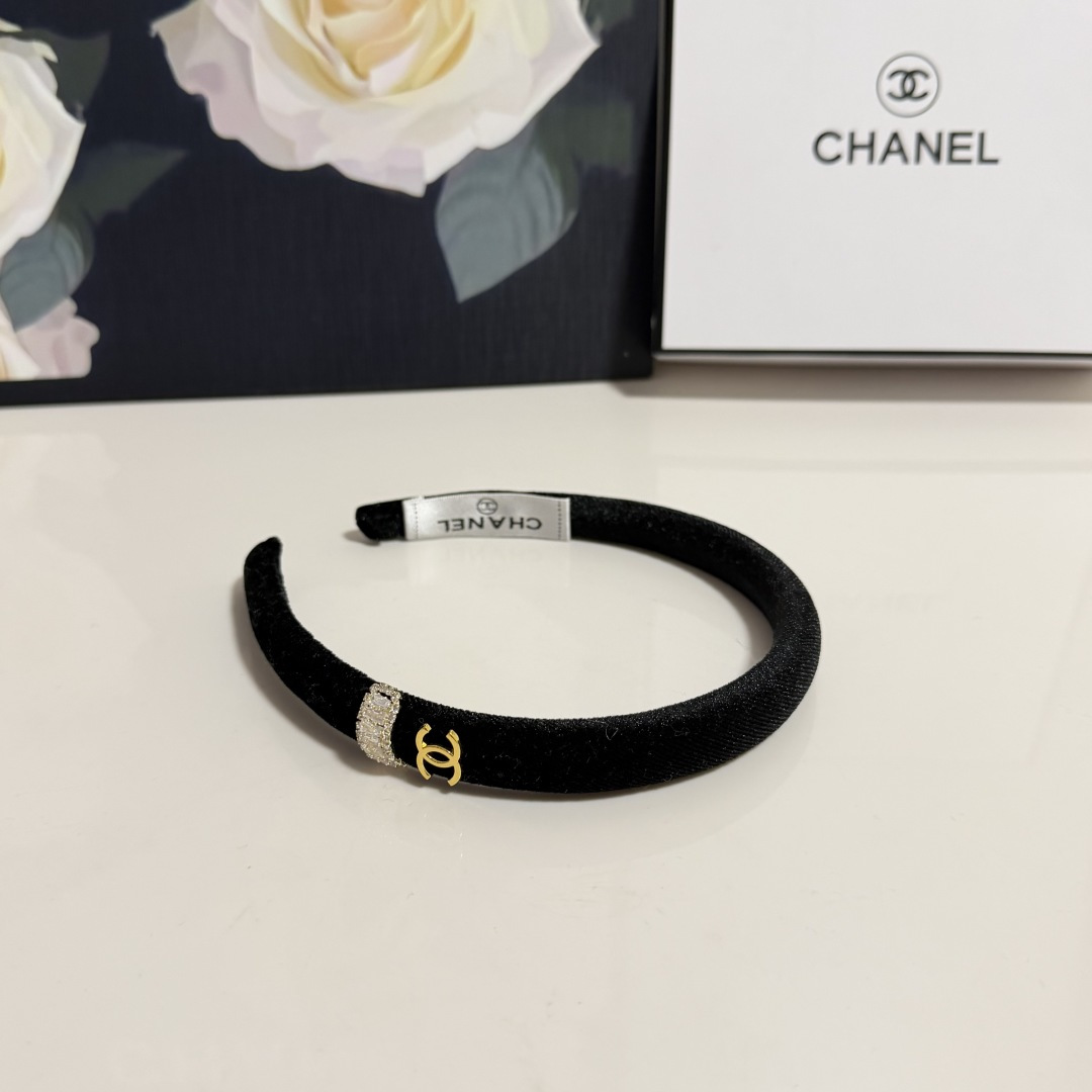 配专柜包装Chanel（香奈儿）最新发箍小仙女快入手特殊材质 不嘞头可盐可甜～