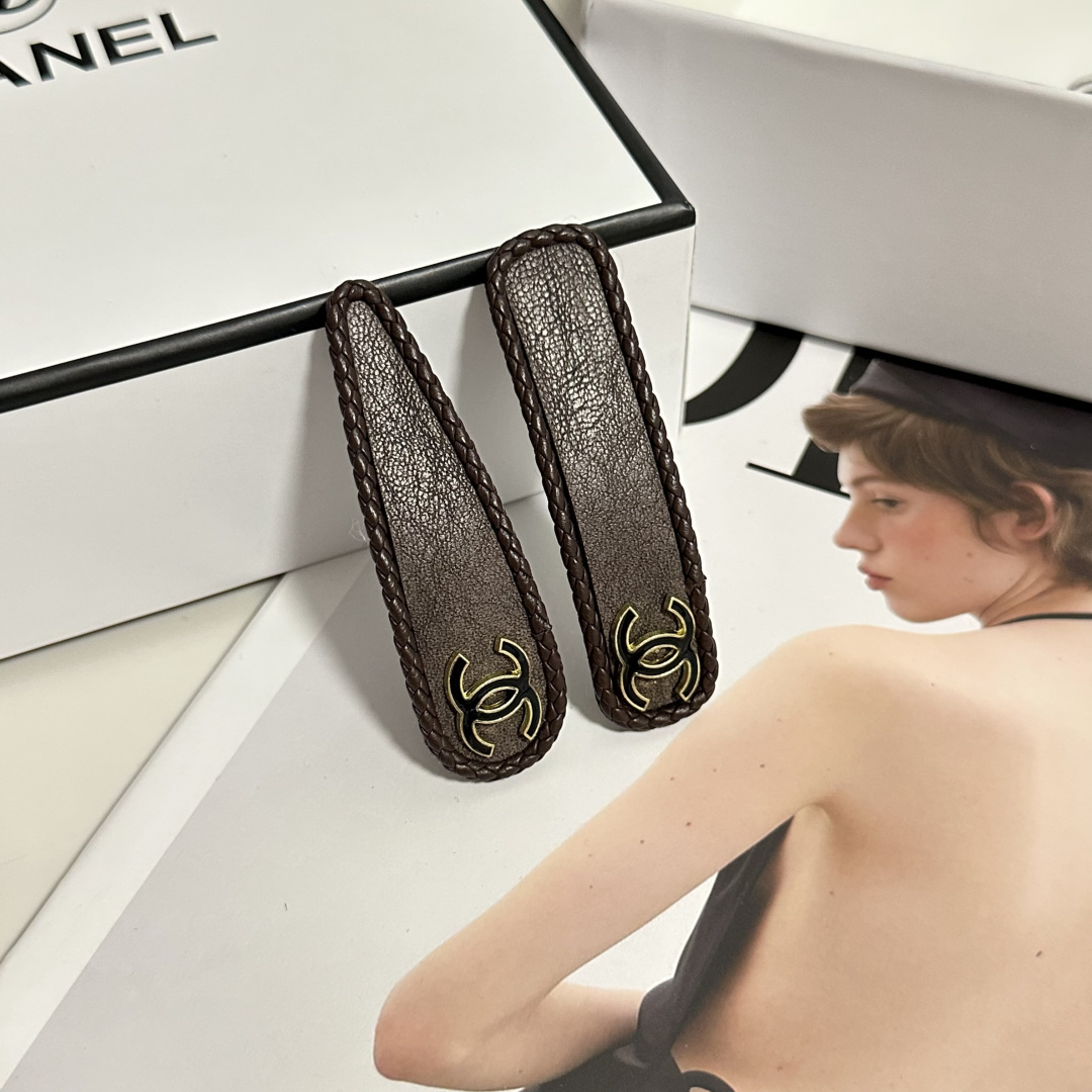 （一对）配全套包装Chanel（香奈儿）今年最好卖的新款Vintage中古复古发夹超仙的一对 时髦精 随