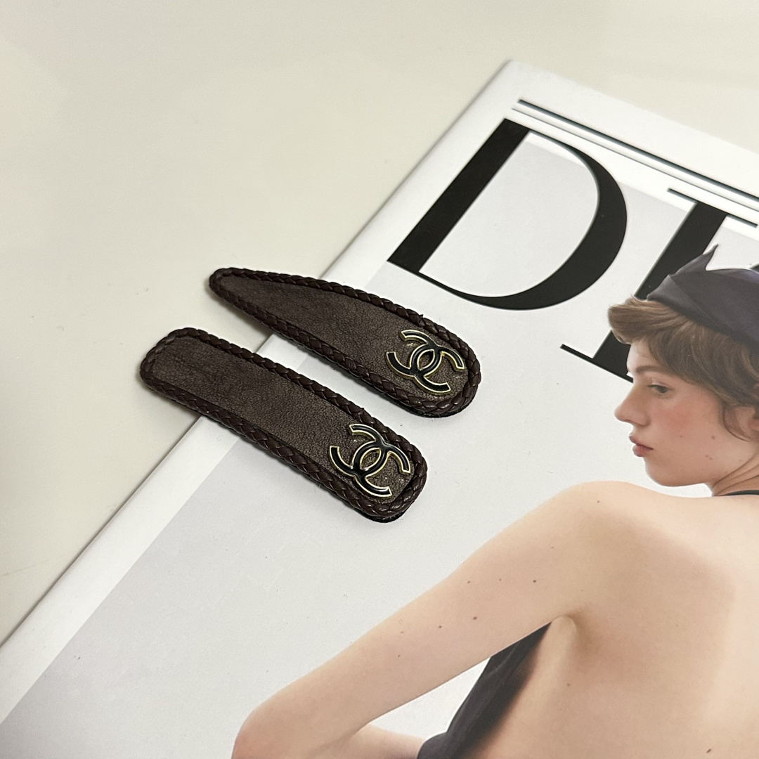 （一对）配全套包装Chanel（香奈儿）今年最好卖的新款Vintage中古复古发夹超仙的一对 时髦精 随