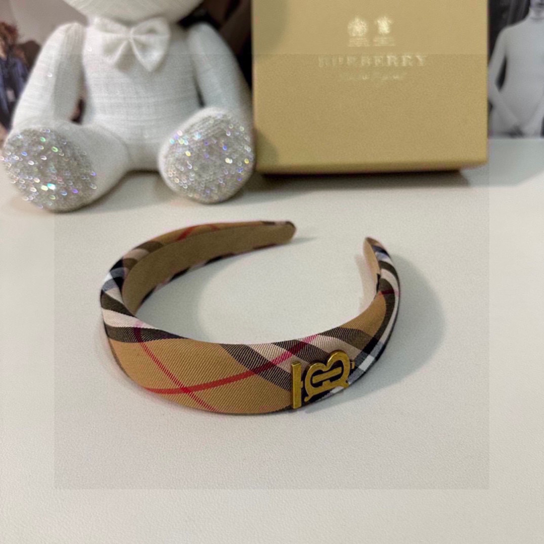 配专柜包装BURBERRY （巴宝莉）最新发箍小仙女快入手特殊材质 不嘞头可盐可甜～