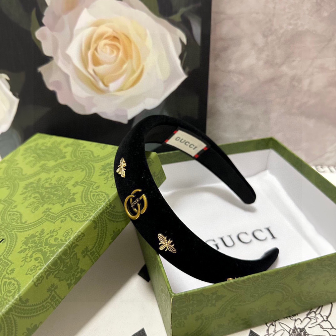 配专柜包装Gucci（古驰）最新蜜蜂发箍#信我！人手必备的单品 这件必须买洋气神仙颜值💕💫小仙女要收了它