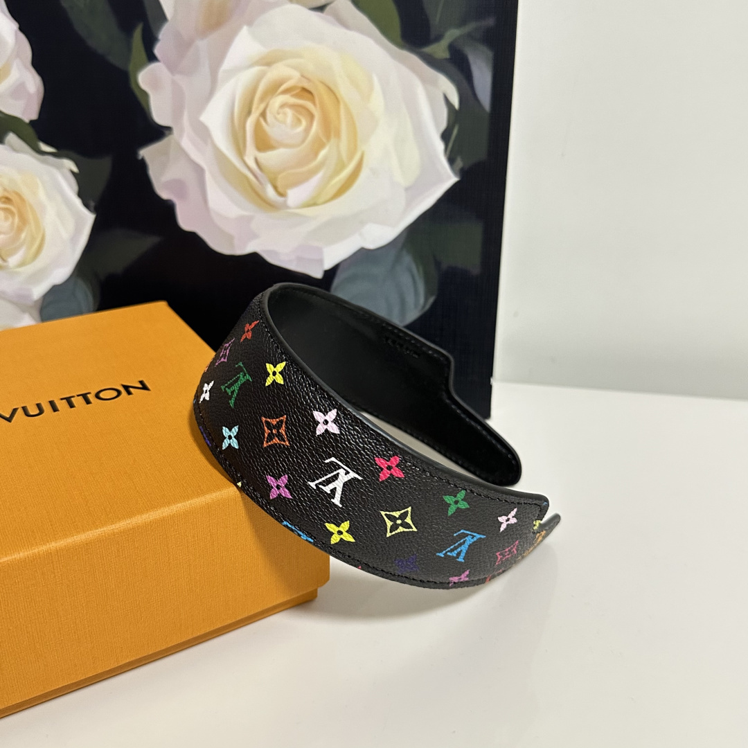 爆款来袭🔥 配包装 专柜1比1 材质# LV（路易威登）最新老花爆款，所见即所得，新款弹力质感手感都非常