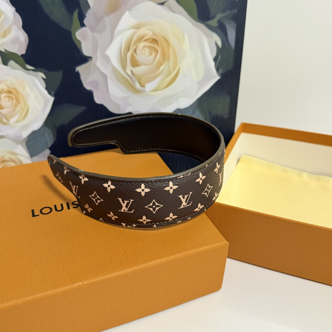 爆款来袭🔥 配包装 专柜1比1 材质# LV（路易威登）最新老花爆款，所见即所得，新款弹力质感手感都非常