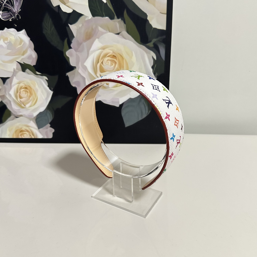 爆款来袭🔥 配包装 专柜1比1 材质# LV（路易威登）最新老花爆款，所见即所得，新款弹力质感手感都非常