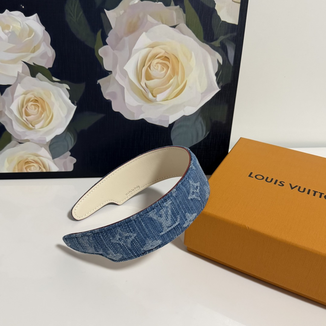 爆款来袭🔥 配包装 专柜1比1 材质# LV（路易威登）最新老花爆款，所见即所得，新款弹力质感手感都非常