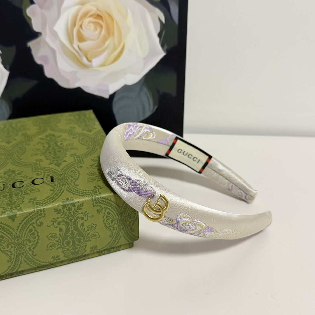 配专柜包装Gucci（古驰）最新发箍小仙女快入手特殊材质 不嘞头可盐可甜～