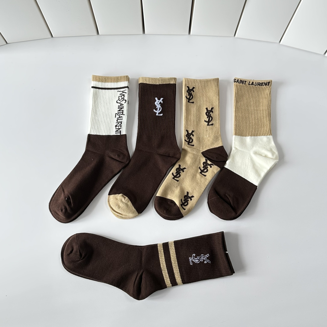 💛配专柜包装YSL（圣罗兰）新款中长款堆堆袜袜子！一盒五双，专柜同步筒袜袜子，💛大牌出街，潮人必备🔥超好