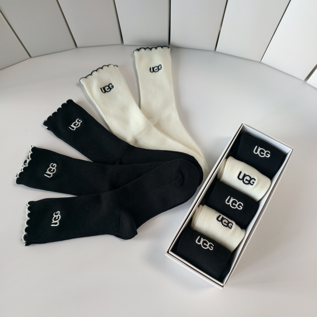 💛配专柜包装UGG 新款中长款堆堆袜袜子！一盒五双，专柜同步筒袜袜子，大牌出街，潮人必备🔥超好搭