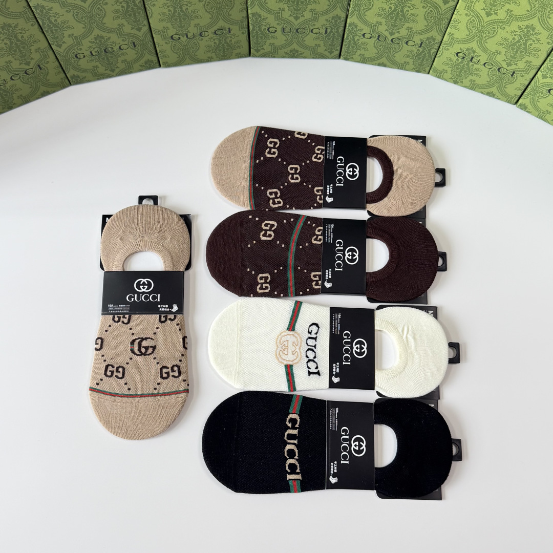 💛配专柜包装Gucci（古驰）新款船袜堆堆袜袜子！一盒五双，专柜同步筒袜袜子，💛大牌出街，潮人必备🔥超好