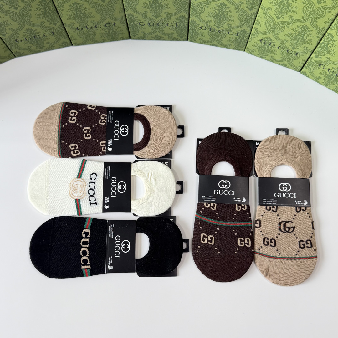 💛配专柜包装Gucci（古驰）新款船袜堆堆袜袜子！一盒五双，专柜同步筒袜袜子，💛大牌出街，潮人必备🔥超好