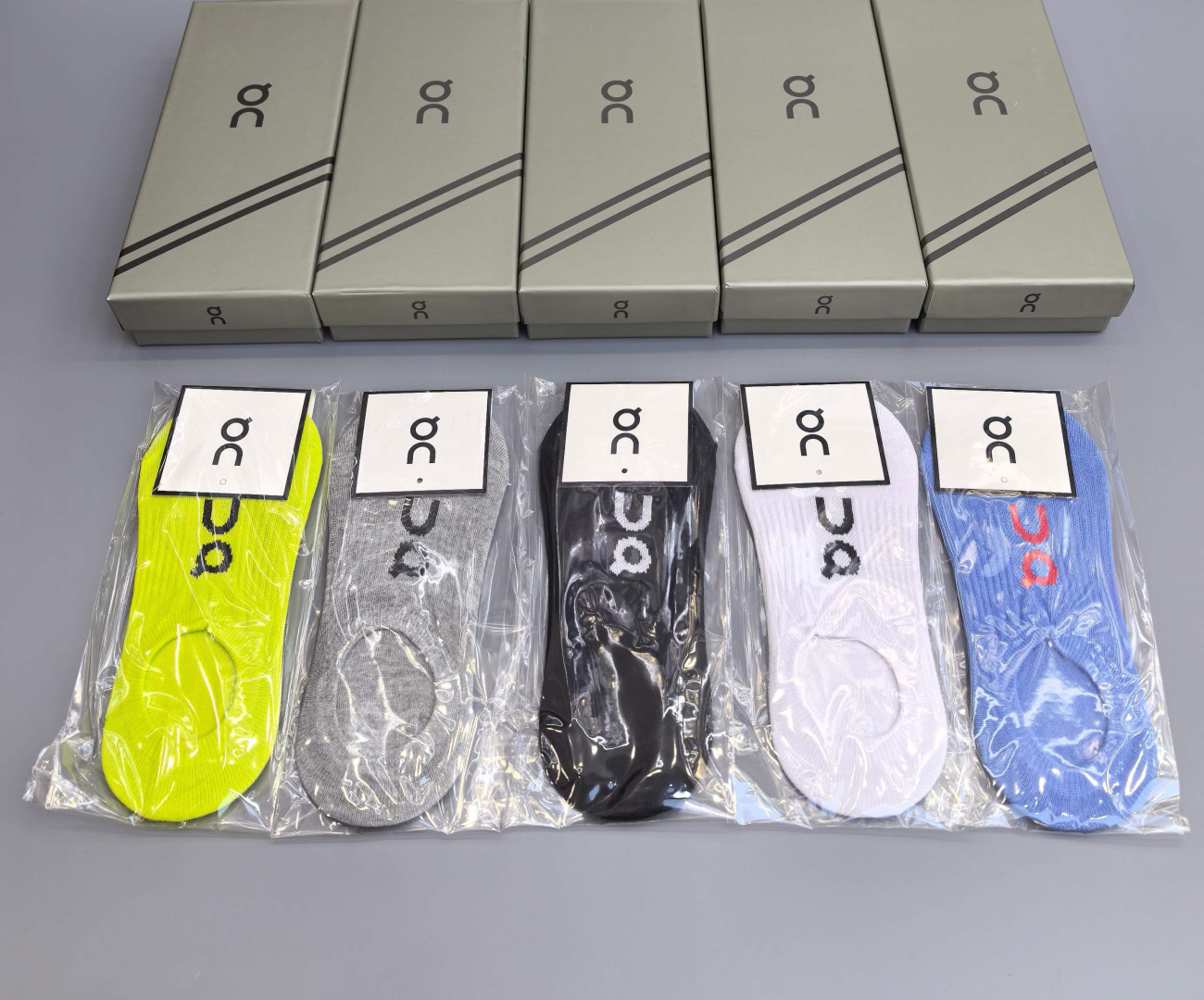 💛配包装On昂跑Cloudtilt 新款船袜堆堆袜袜子！一盒五双， 专柜同步筒款袜子，💛大牌出街，潮人必