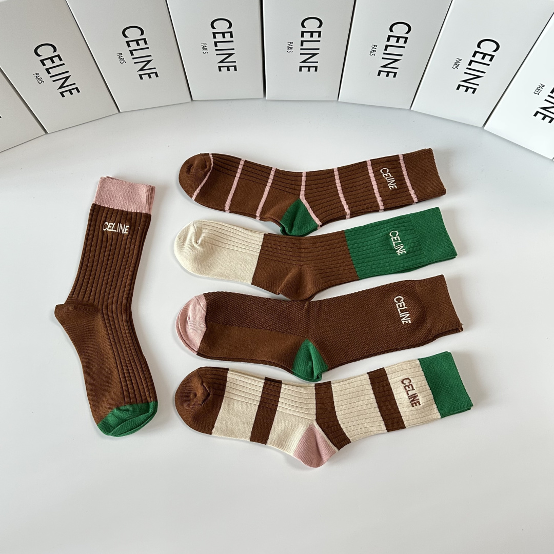 💛配专柜包装Celine（赛琳）新款双针刺绣中长款堆堆袜袜子！一盒五双，专柜同步筒袜袜子，💛大牌出街，潮