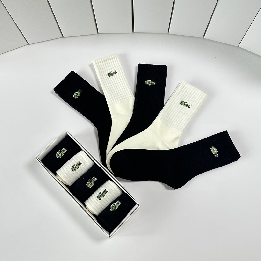 💛配专柜包装LACOSTE（鳄鱼）新款羊绒中长款堆堆袜袜子！一盒五双，专柜同步筒袜袜子，💛大牌出街，潮人