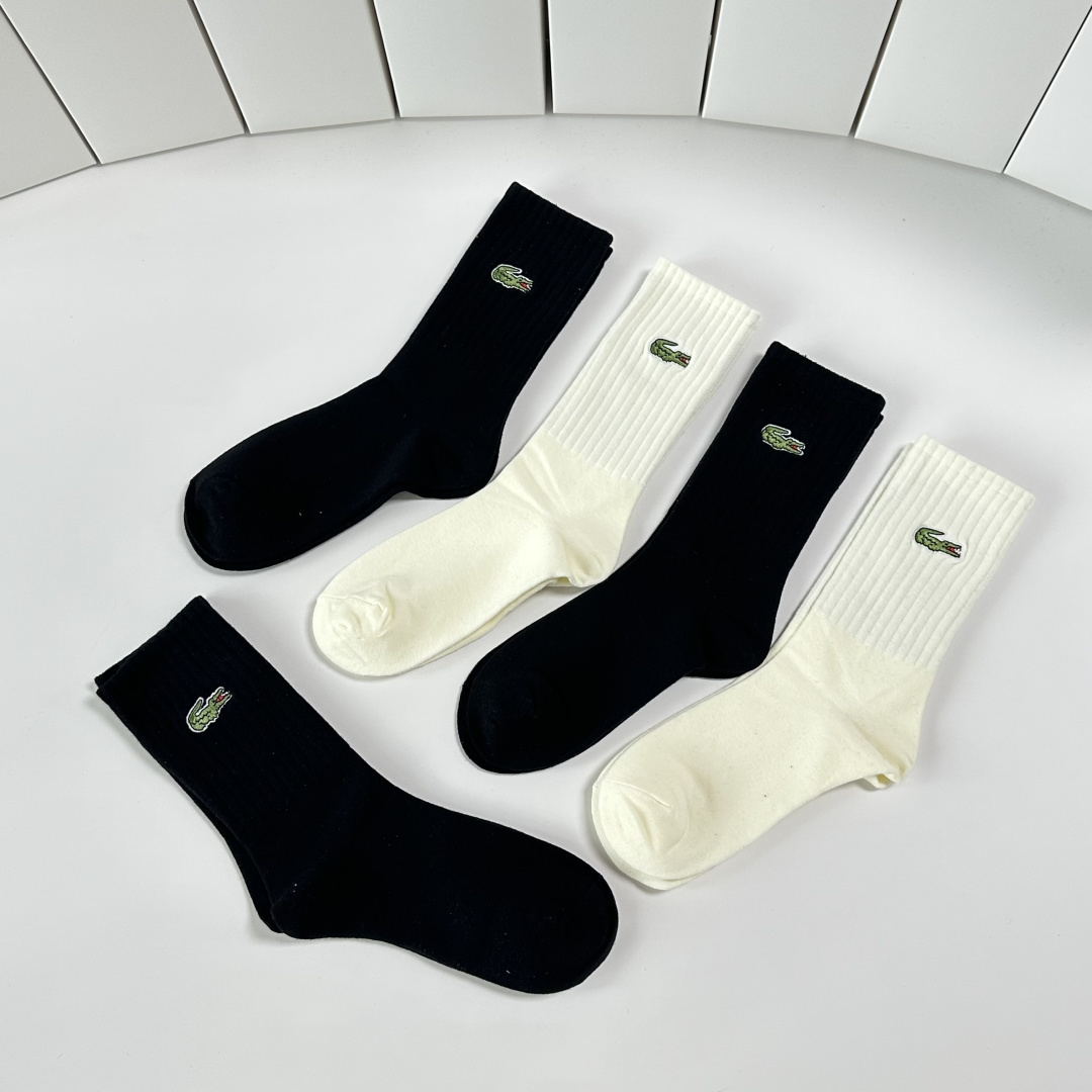 💛配专柜包装LACOSTE（鳄鱼）新款羊绒中长款堆堆袜袜子！一盒五双，专柜同步筒袜袜子，💛大牌出街，潮人