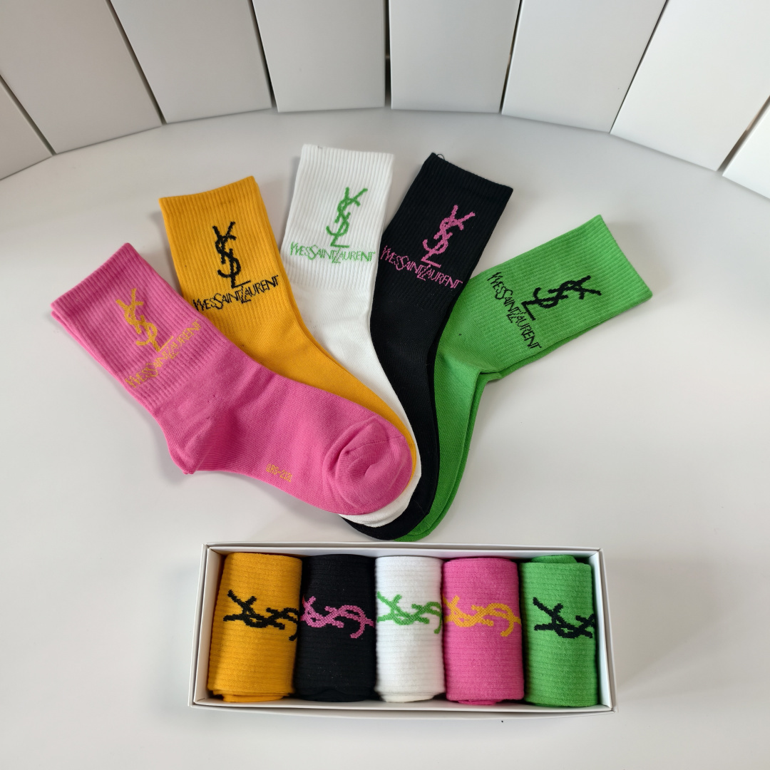 💛配专柜包装YSL（圣罗兰）新款中长款堆堆袜袜子！一盒五双，专柜同步筒袜袜子，大牌出街，潮人必备。超好搭