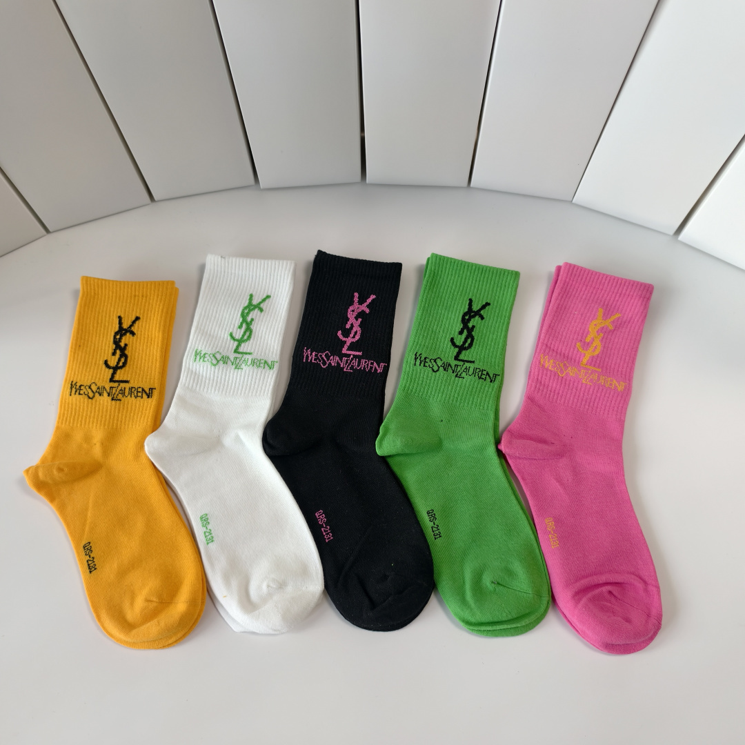 NO:850317,Specially equipped with counter packaging YSL (Yves Saint Laurent) new mid-length pile socks!  Five pairs in a box, synchronized tube socks at the counter, big brands going out on the street, must-have socks for fashionistas, stockings, socks, saint laurent, saint laurent, socks19860909特 配专柜包装 YSL（圣罗兰）新款中长款堆堆袜袜子！一盒五双,专柜同步筒袜袜子,大牌出街,潮人必备超好搭袜子,丝袜,袜子,saint laurent,saint laurent,socks,accessory