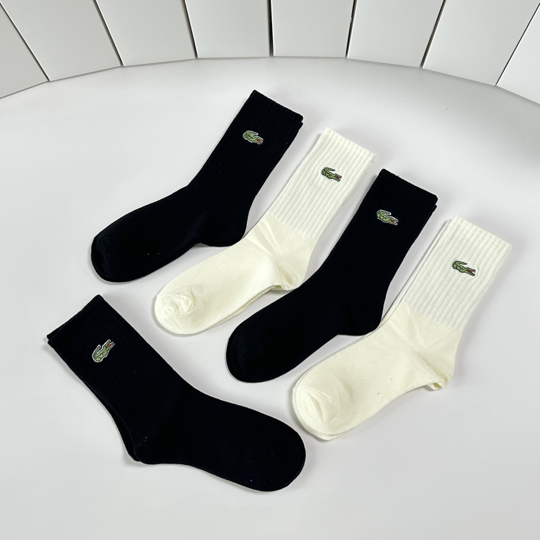 💛配专柜包装LACOSTE（鳄鱼）新款针织中长款堆堆袜袜子！一盒五双，专柜同步筒袜袜子，💛大牌出街，潮人