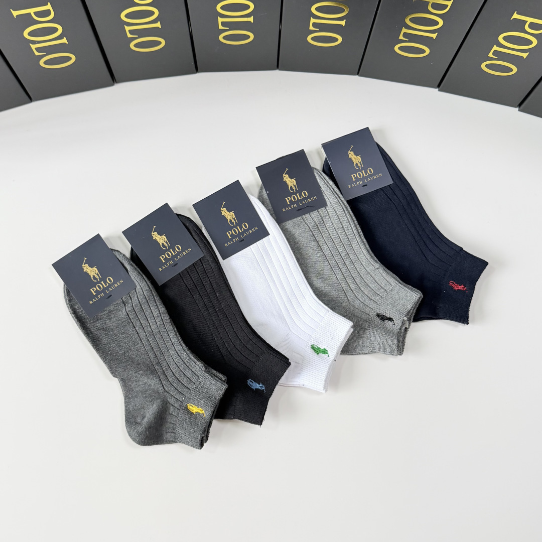 💛配专柜包装 POLO（保罗）新款刺绣中短款堆堆袜袜子！一盒五双，专柜同步筒袜袜子，💛大牌出街，潮人必备。超好搭。