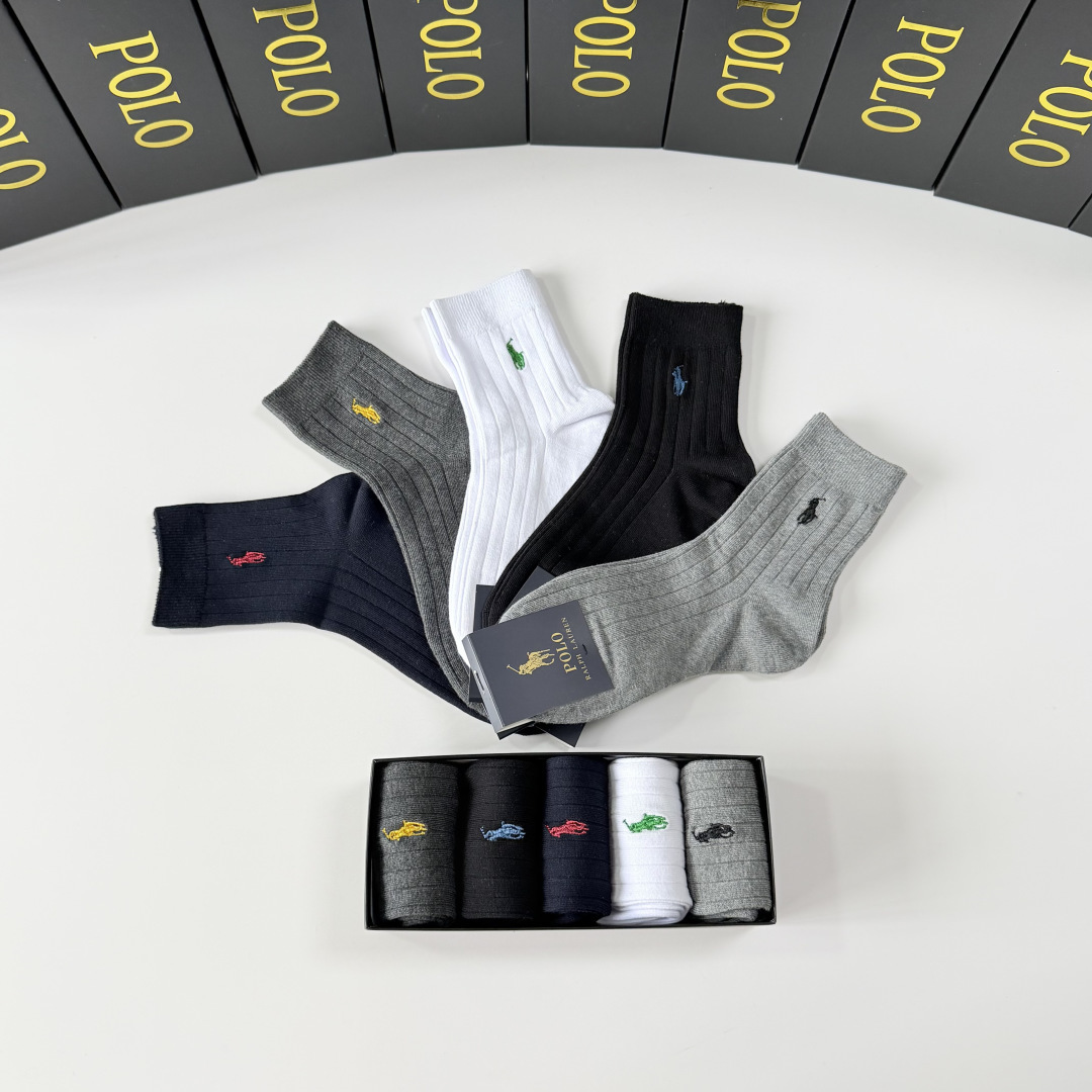 💛配专柜包装 POLO（保罗）新款刺绣中长款堆堆袜袜子！一盒五双，专柜同步筒袜袜子，💛大牌出街，潮人必备。超好搭。