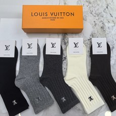 💛配专柜包装 LV(路易威登)最新双针中长筒刺绣款堆堆袜袜子!一盒五双,专柜同步筒袜袜子,💛大牌出街,潮人必备🔥超好搭 💛配专柜包装 LV(路易威登)最新双针中长筒刺绣款堆堆袜袜子!一盒五双,专柜同步筒袜袜子,💛大牌出街,潮人必备🔥超好搭