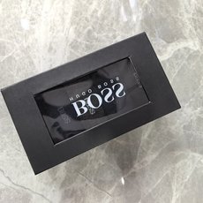 💛配专柜包装 BOSS 新款刺绣中长款堆堆袜袜子!一盒五双,专柜同步筒袜袜子,💛大牌出街,潮人必备🔥超好搭 💛配专柜包装 BOSS 新款刺绣中长款堆堆袜袜子!一盒五双,专柜同步筒袜袜子,💛大牌出街,潮人必备🔥超好搭